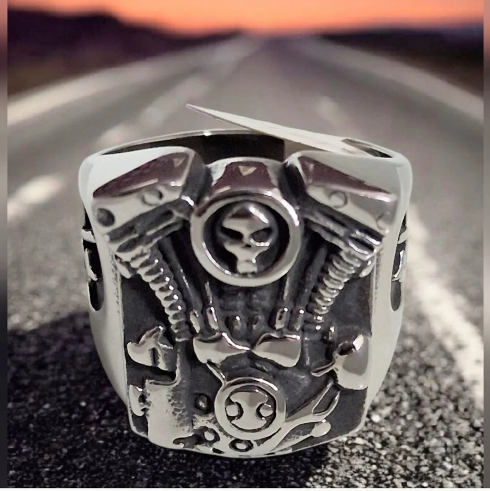 MEN'S BIKER RING STAINLESS STEEL SIZE 9